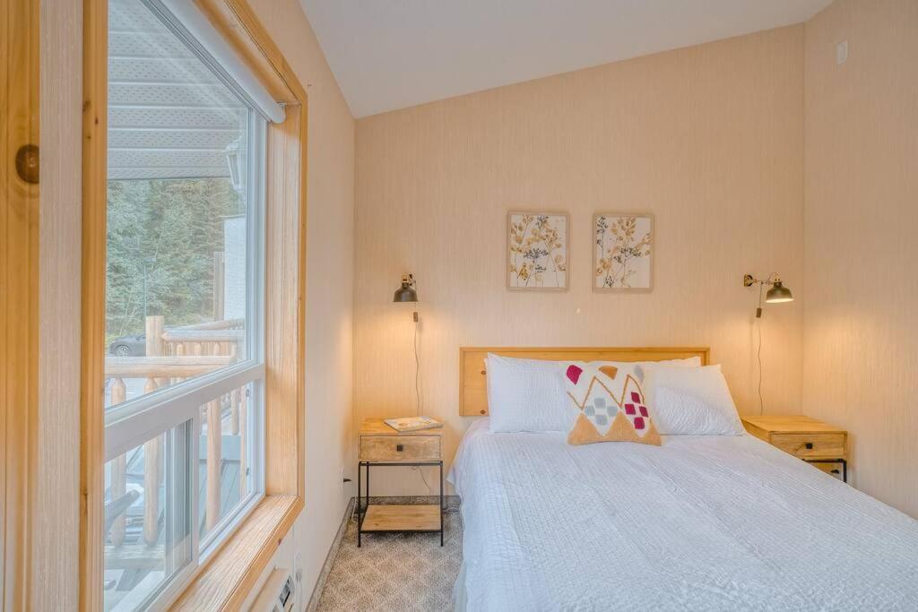 5 Mins To Banff - Cozy Townhome 2Br&2Bath - Banff Pass Included Canmore Bagian luar foto